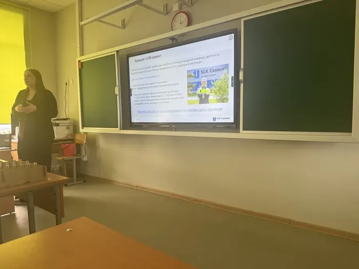 60f1f756-c0f6-4451-ae48-219e883f892b